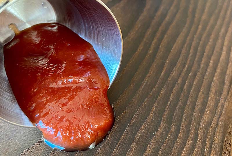 Ketchup aux tomates authentique