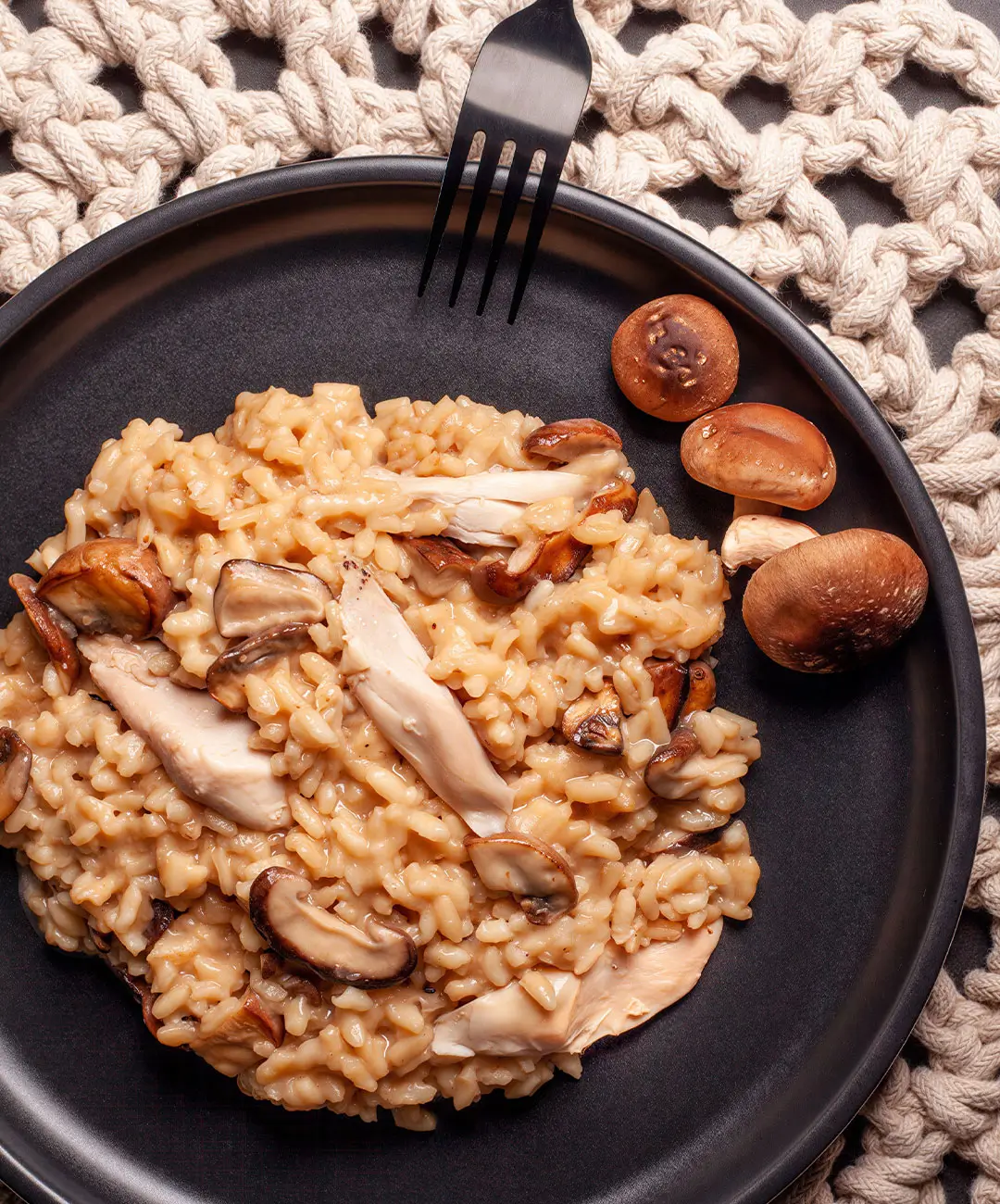 Risotto au poulet confit et aux champignons sauvages